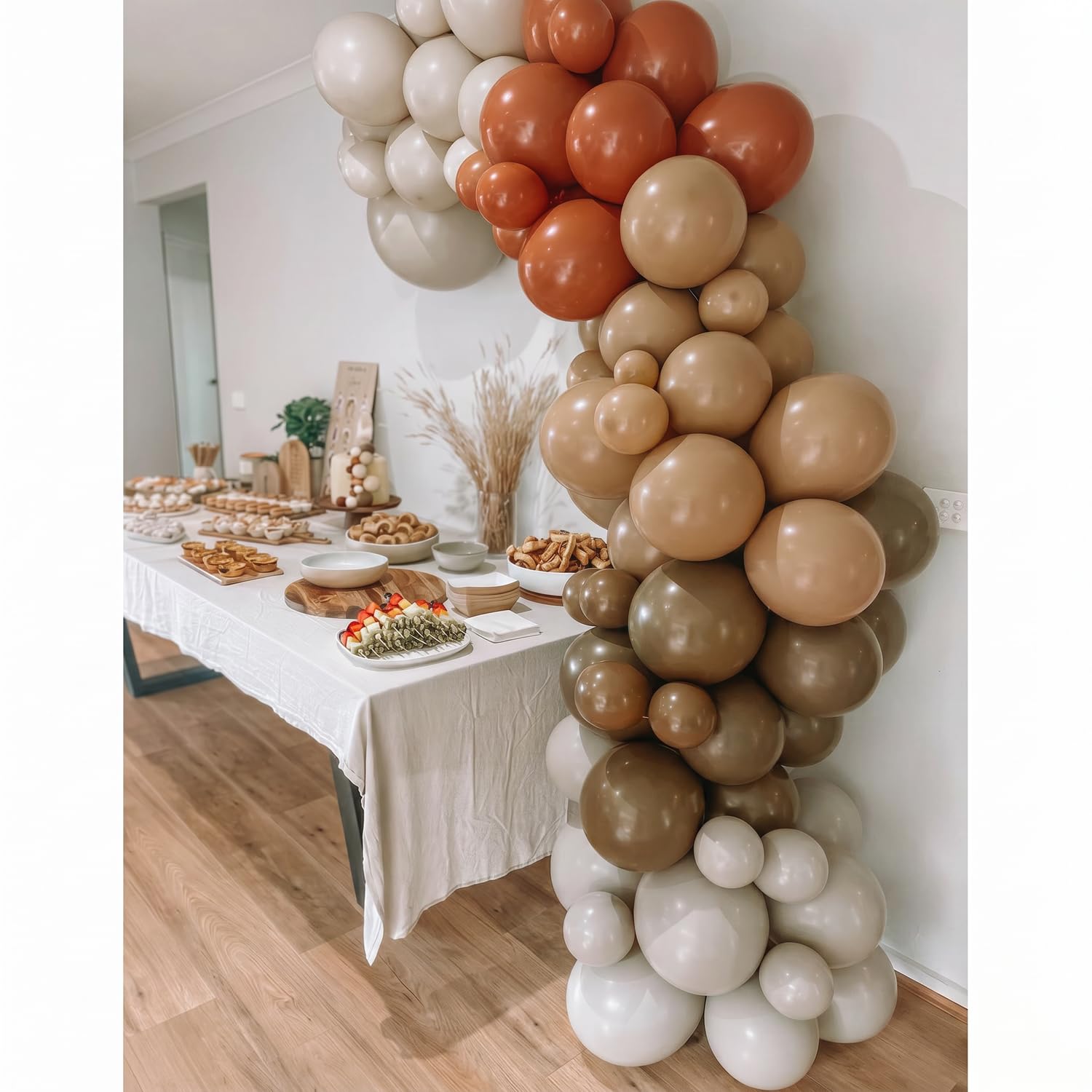 60Pc 12Inch Navy Blue, White and Gold Balloons with Metallic Gold Confetti Balloon