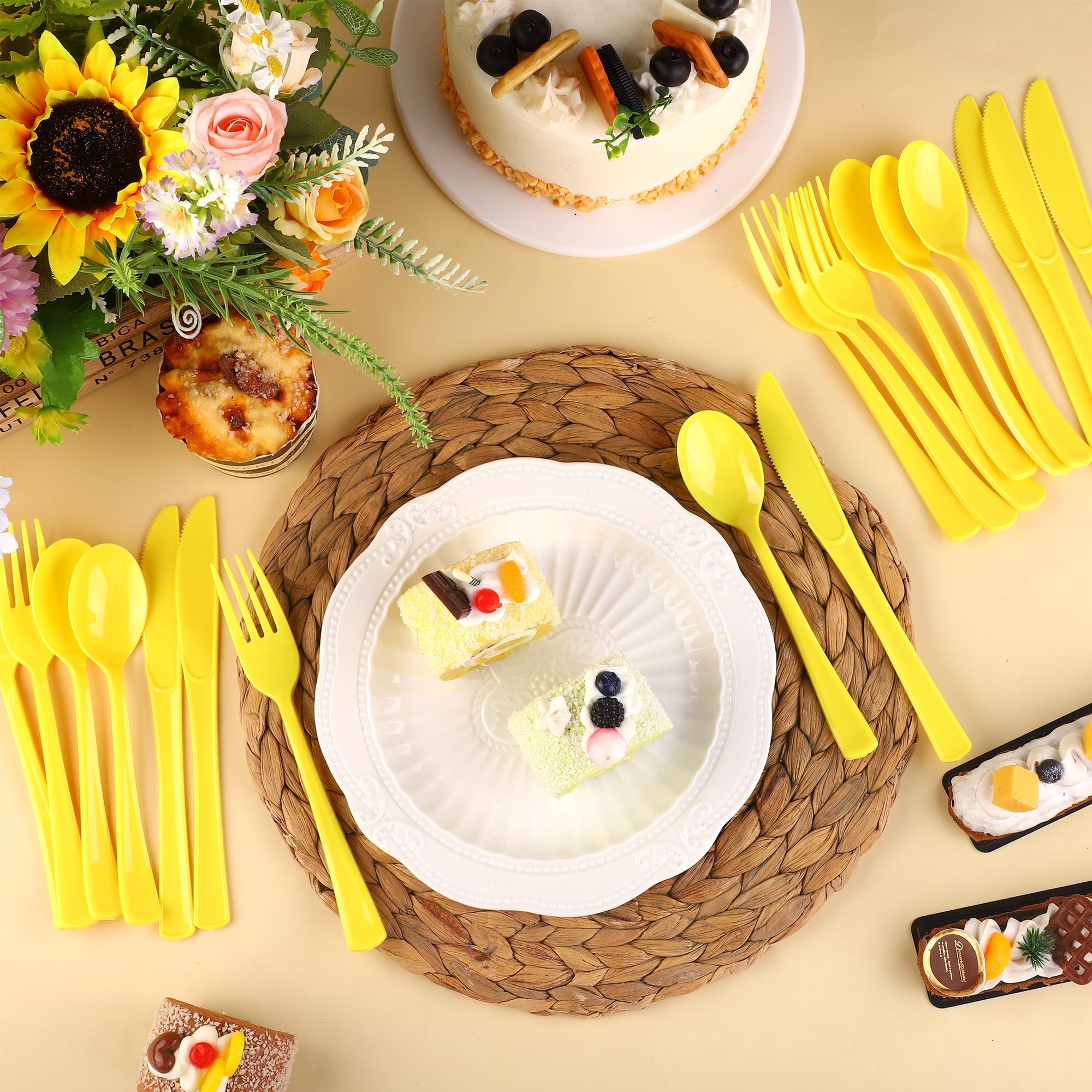 Kochorie 300 Pieces Plastic Silverware, Disposable heavy duty Utensils