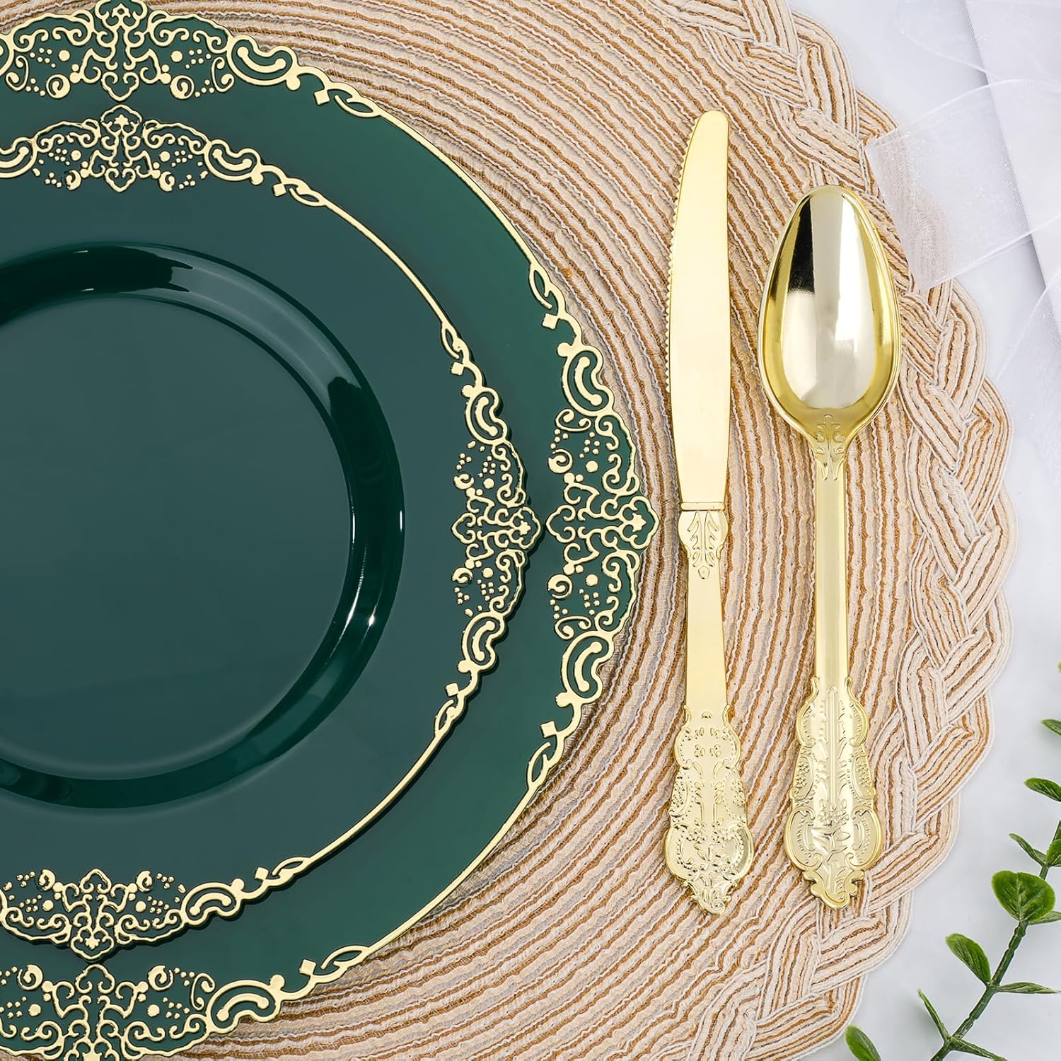 realluck 175 Piece Green and Gold Dinnerware Set for 25 Guests | Disposable Dinnerware Includes: 50 Disposable Plates, 75 Silverwares, 25 Cups, 25 Napkins for Party, Wedding, Graduation